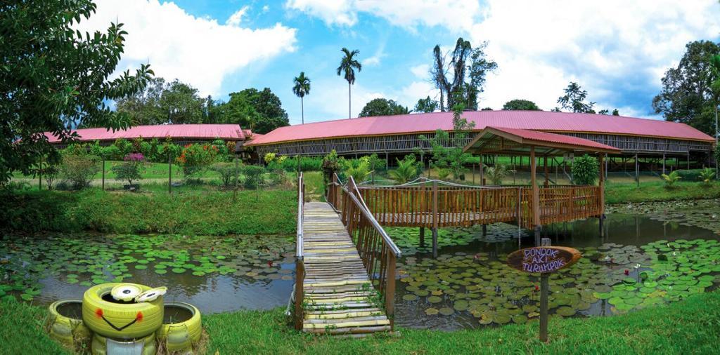 Sabah Tea Garden-Longhouses Ранау Екстериор снимка